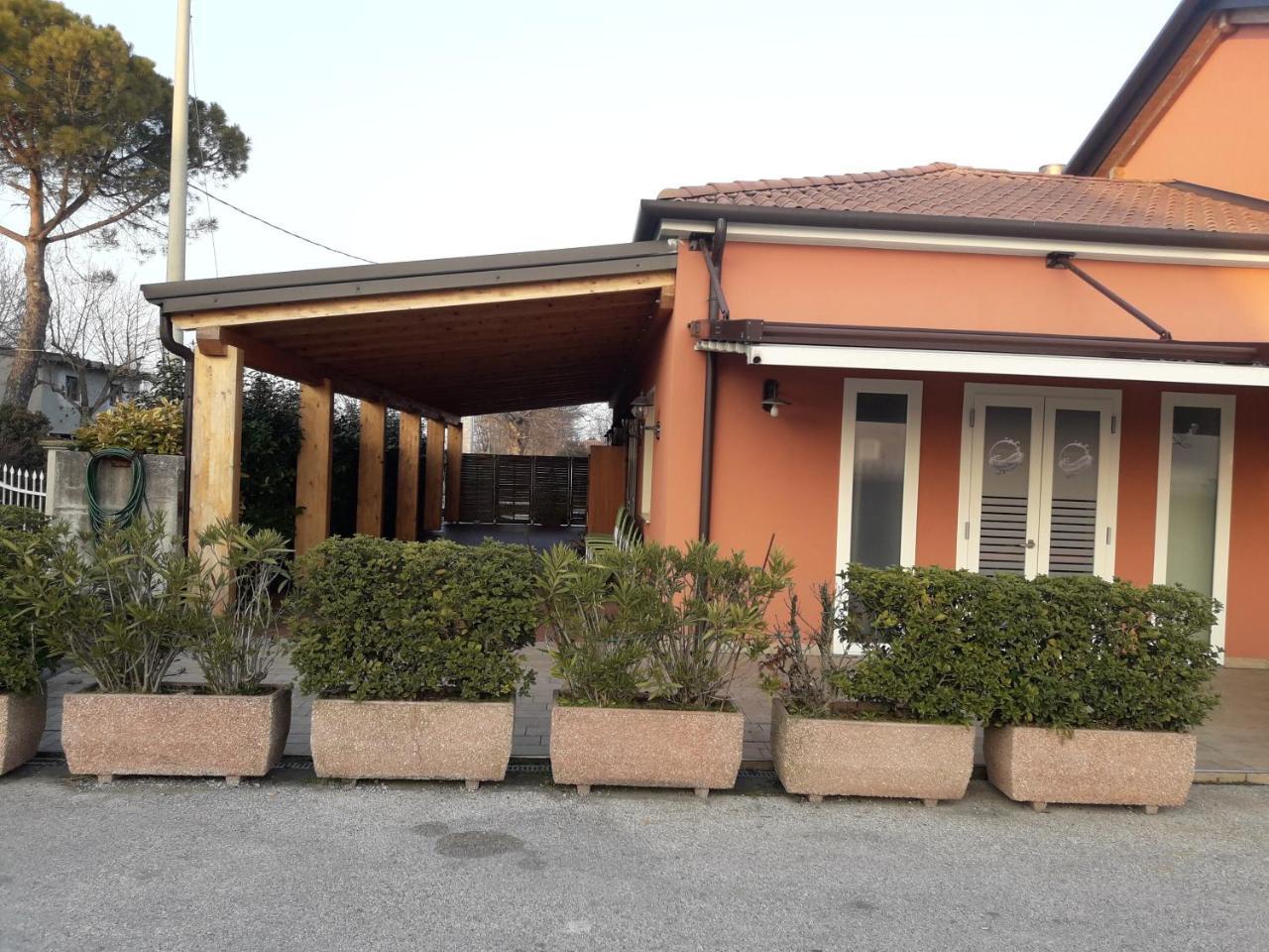 Locanda Mirafiori Hotel San Dona di Piave Exterior photo