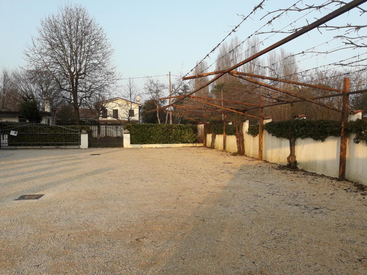 Locanda Mirafiori Hotel San Dona di Piave Exterior photo